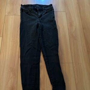 American eagle black skinny jeans size 0 short